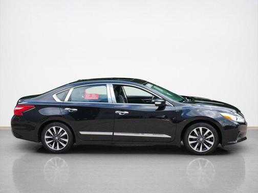 2017 Nissan Altima 2.5 SL