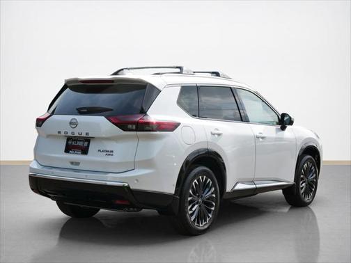 2025 Nissan Rogue Platinum