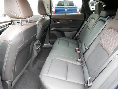 2025 Nissan Murano Platinum