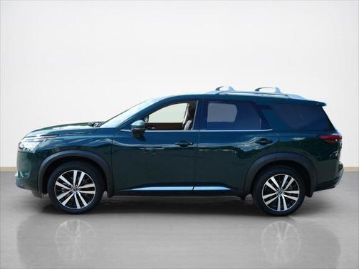 2024 Nissan Pathfinder Platinum 4WD