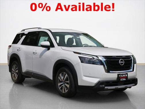 2025 Nissan Pathfinder SL 4WD