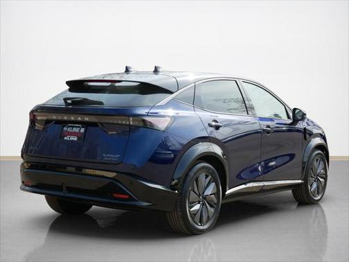 2025 Nissan ARIYA PLATINUM+