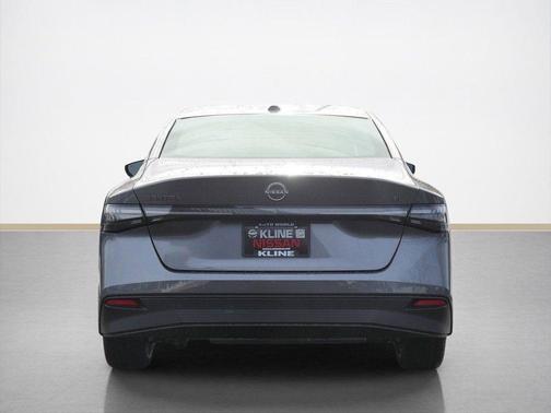 Gun Metallic 2026 Nissan Sentra SL