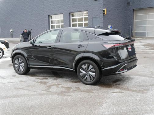 2025 Nissan ARIYA ENGAGE