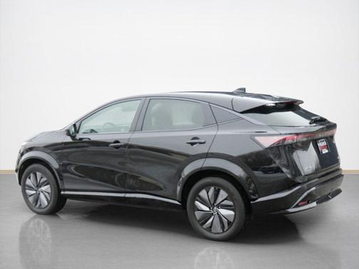 2025 Nissan ARIYA ENGAGE