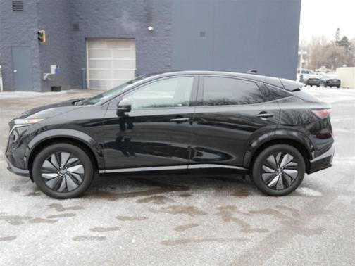 2025 Nissan ARIYA ENGAGE