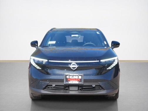 Black Diamond Pearl 2026 Nissan Leaf PLATINUM+