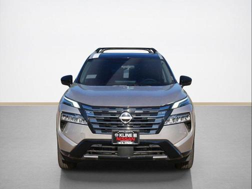 Champagne Silver Metallic 2026 Nissan Rogue Platinum