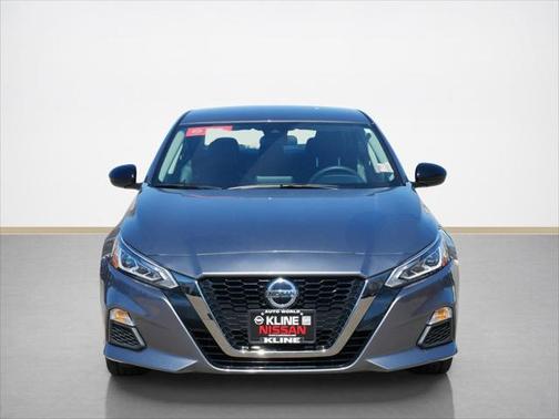 2022 Nissan Altima SR Intelligent AWD