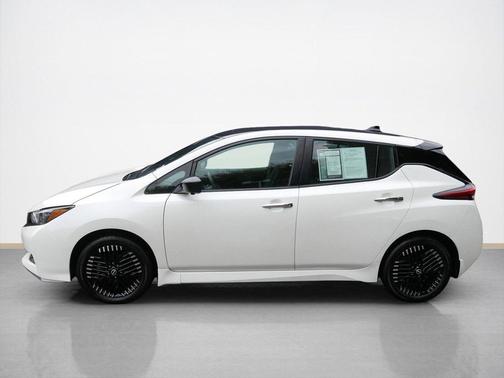 2024 Nissan Leaf SV PLUS