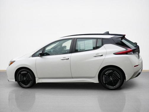 2024 Nissan Leaf SV PLUS