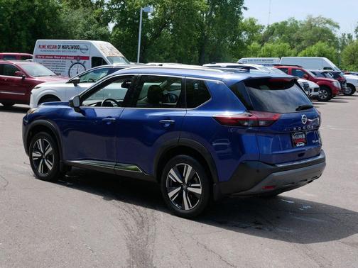 Caspian Blue Metallic 2021 Nissan Rogue SL