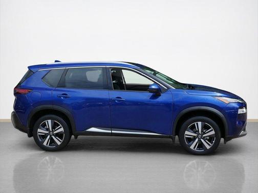 Caspian Blue Metallic 2021 Nissan Rogue SL