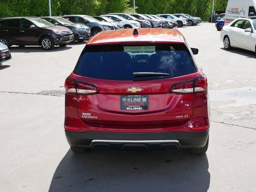 Radiant Red Tintcoat 2023 Chevrolet Equinox 1LT
