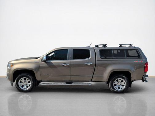Brownstone Metallic 2017 Chevrolet Colorado LT