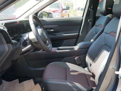 Gun Metallic 2026 Nissan Kicks SR