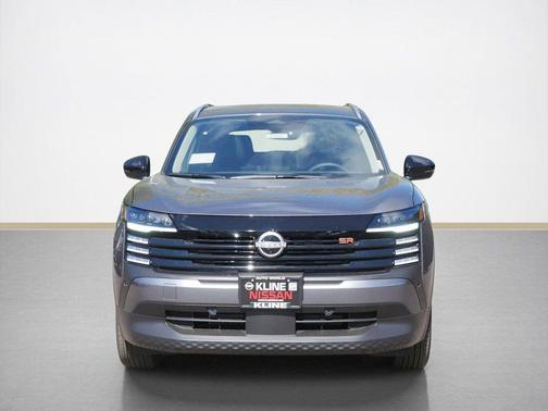 Gun Metallic 2026 Nissan Kicks SR