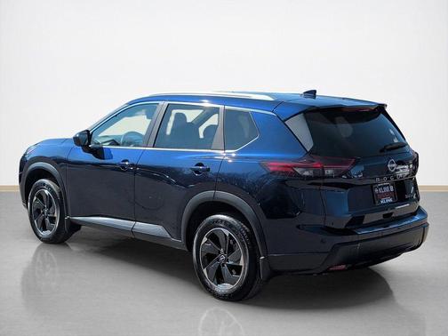 Deep Ocean Blue Pearl 2024 Nissan Rogue SV