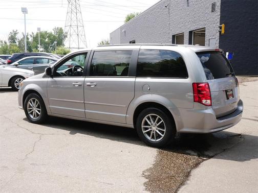 2014 Dodge Grand Caravan R/T