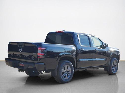 Super Black 2026 Nissan Frontier SV