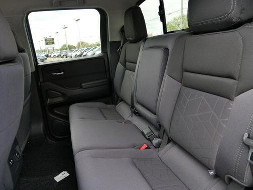 Glacier White 2026 Nissan Frontier SV