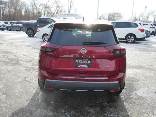 2024 Nissan Rogue SL