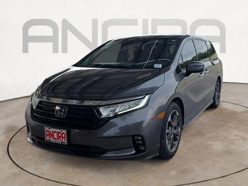 Sonic Gray Pearl 2023 Honda Odyssey Elite