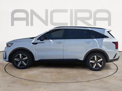 Glacial White Pearl 2023 Kia Sorento EX