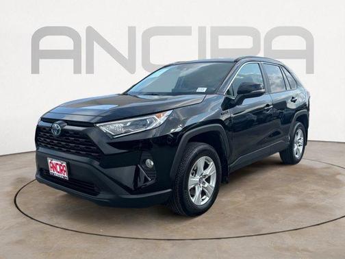 2020 Toyota RAV4 Hybrid XLE