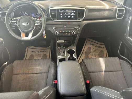 2022 Kia Sportage LX