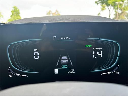 2025 Kia Niro EX