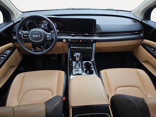 2022 Kia Carnival EX