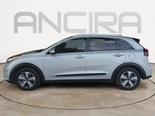 Silky Silver 2019 Kia Niro EX