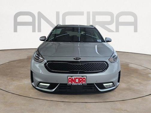 Silky Silver 2019 Kia Niro EX