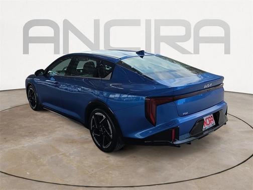 2025 Kia K4 GT-Line