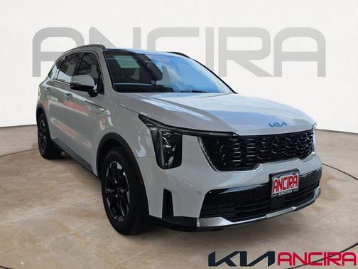 Glacial White Pearl 2024 Kia Sorento S