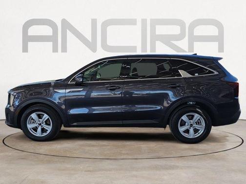 2025 Kia Sorento LX