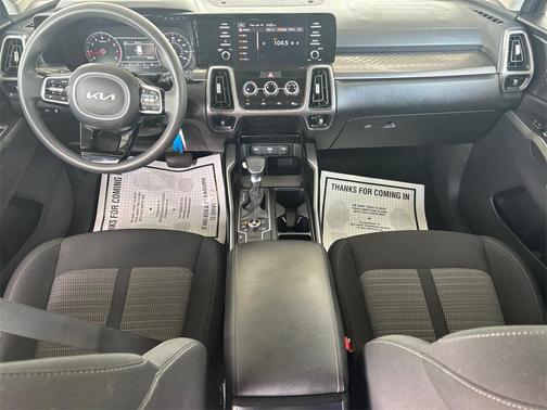 2023 Kia Sorento LX