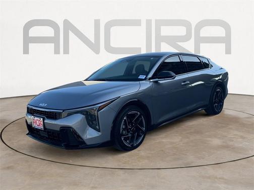 2025 Kia K4 GT-Line