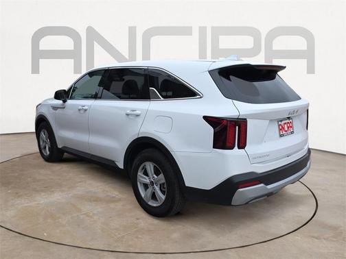 2024 Kia Sorento LX