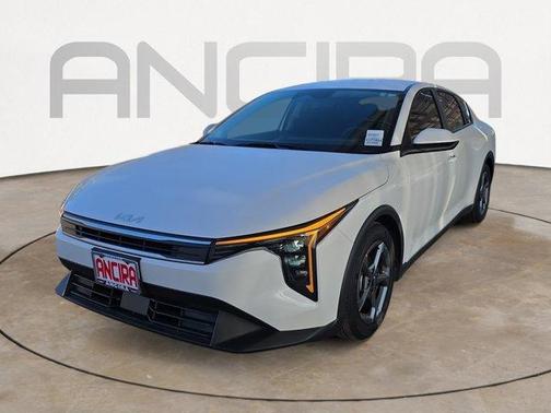 2025 Kia K4 