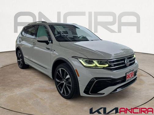 Oryx White Pearl Effect 2022 Volkswagen Tiguan 2.0T SEL R-Line