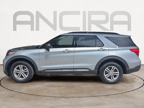 Silver Metallic 2023 Ford Explorer XLT