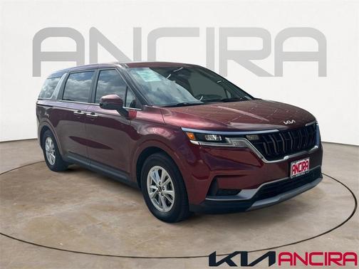 2023 Kia Carnival LX
