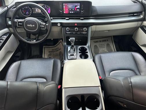 2023 Kia Carnival LX