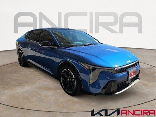 2025 Kia K4 GT-Line