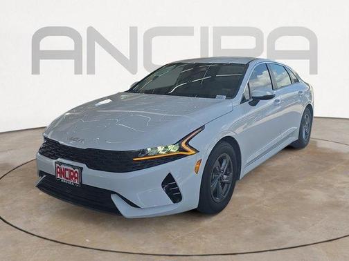Glacial White Pearl 2023 Kia K5 LXS