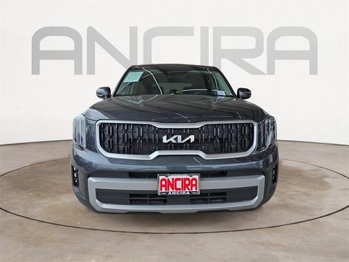 2023 Kia Telluride LX