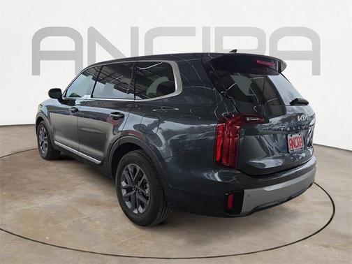 2023 Kia Telluride LX