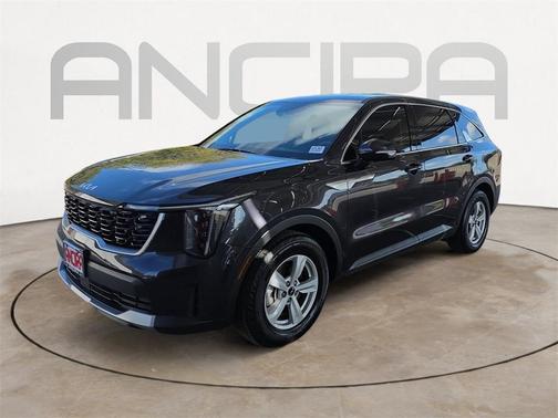 2025 Kia Sorento LX